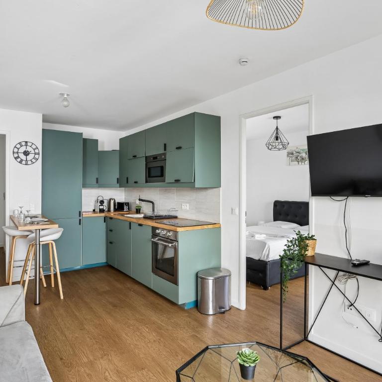 Chic apart with parking near Paris - Appartement 1 Chambre - 7