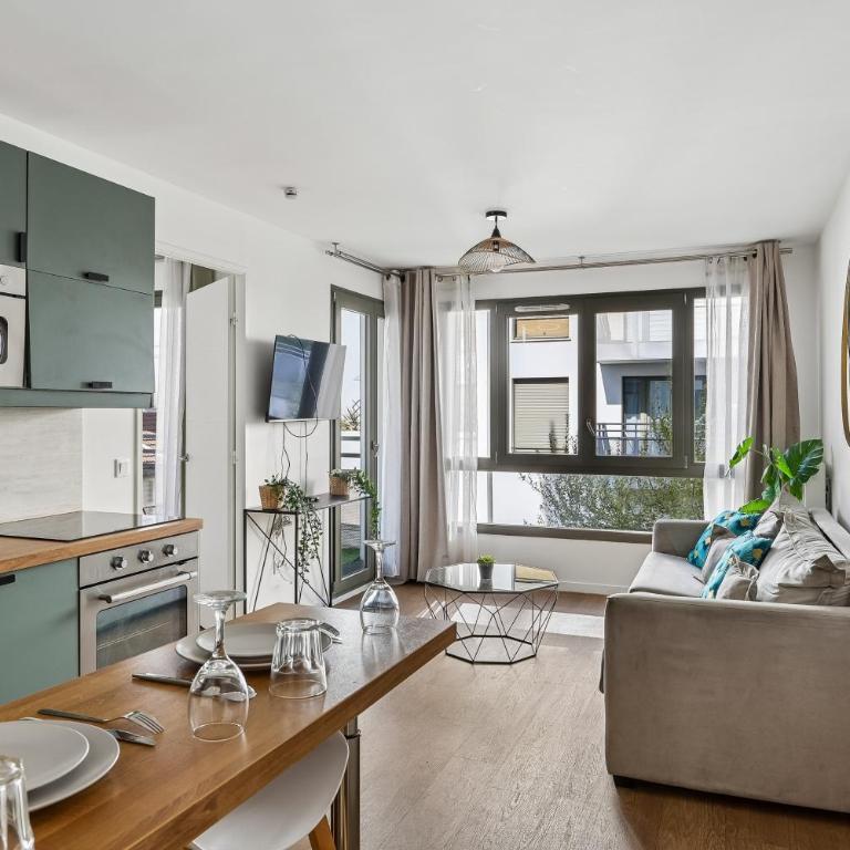 Chic apart with parking near Paris - Appartement 1 Chambre - 2