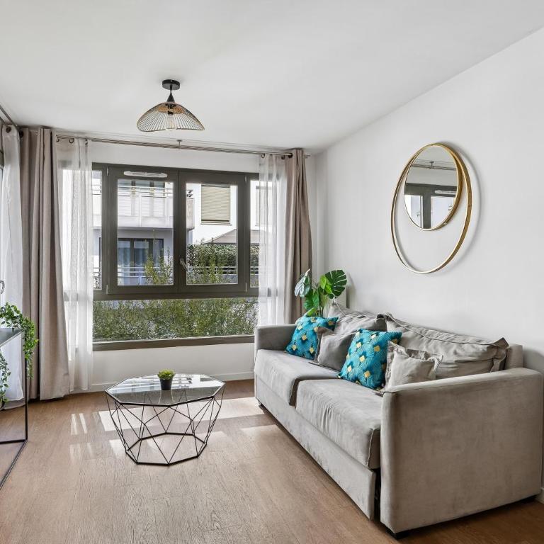 Chic apart with parking near Paris - Appartement 1 Chambre - 1