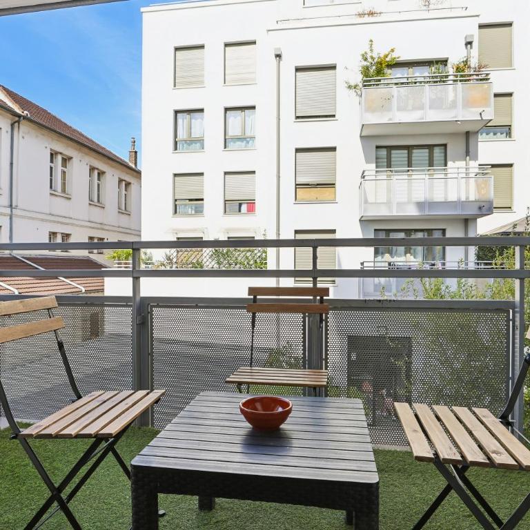 Chic apart with parking near Paris - Appartement 1 Chambre - 14