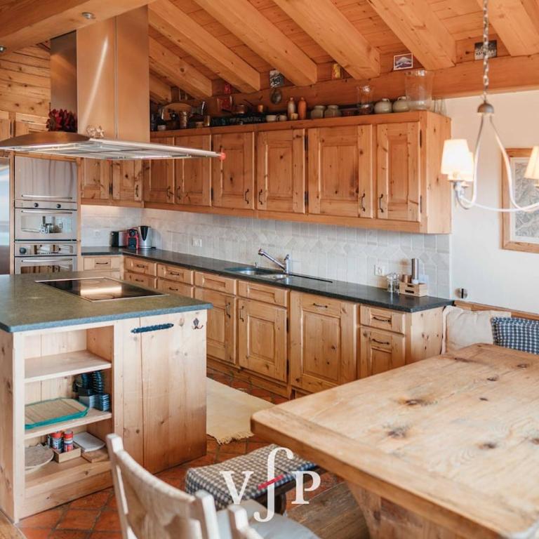 Stunning duplex attic apartment - Appartement - 4