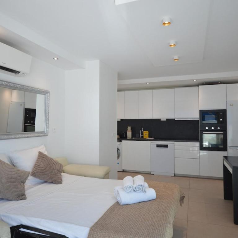 Royal Beach - 2 rooms - Palm Beach terrace - Appartement 1 Chambre - 4