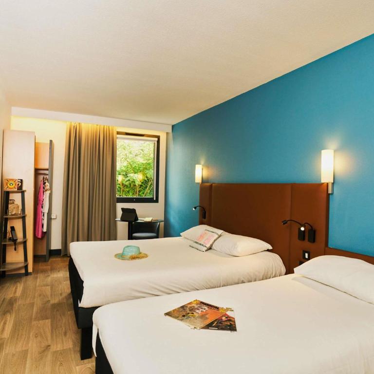 Ibis Sarlat Centre - Chambre Standard avec 1 Lit Double et 1 Lit Simple - 11