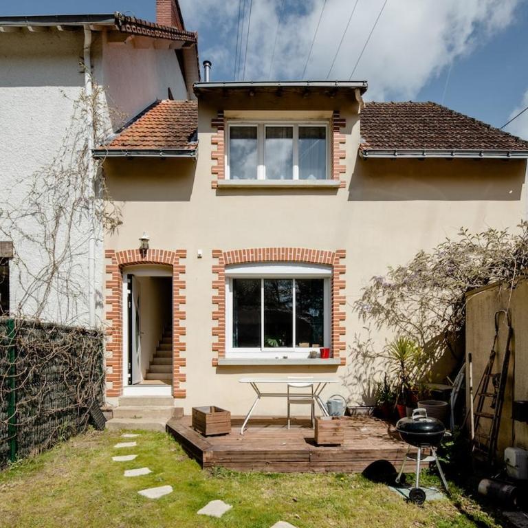 Maison comme à la campagne sur les bords de Sèvre - 2 chambres - Two-Bedroom House - 2