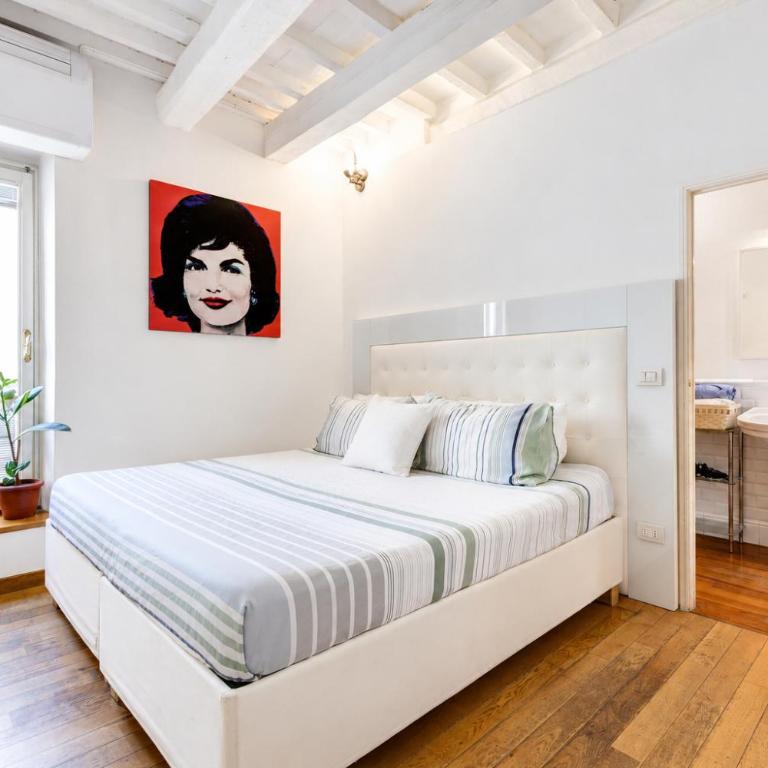 Central Duomo Apartment - One-Bedroom Apartment - 1