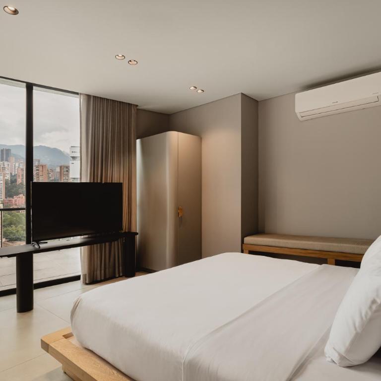 Feeling Residences - Superior Apartment with City View - 1
