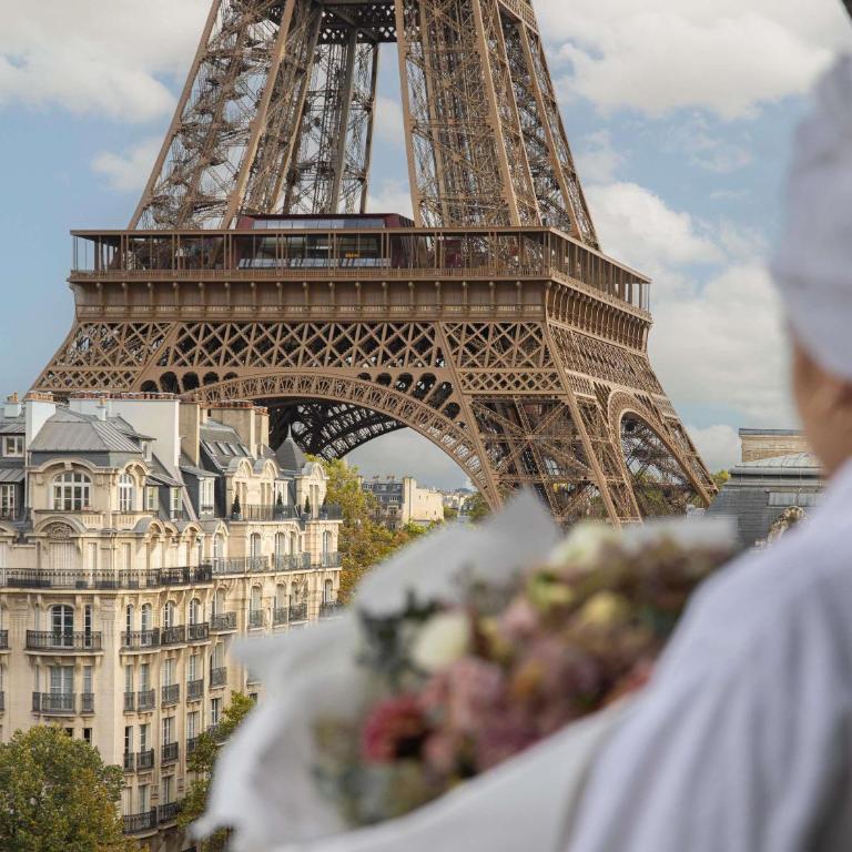 Pullman Paris Tour Eiffel - Chambre Lit King-Size Deluxe - Balcon avec Vue Tour Eiffel - 1