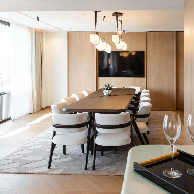 Pullman Paris Tour Eiffel - Suite Principale Signature - 3