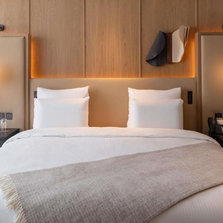 Pullman Paris Tour Eiffel - Suite Signature - 9