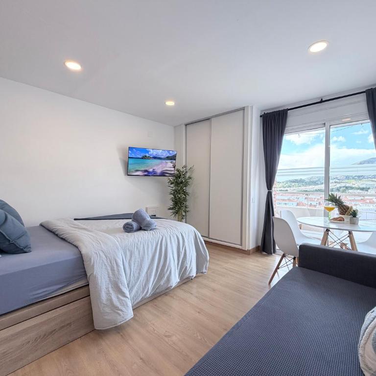 Vistas al mar y piscina Ático en Benalmádena cerca a la playa - Apartment mit 1 Schlafzimmer - 6
