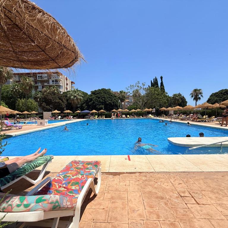 Vistas al mar y piscina Ático en Benalmádena cerca a la playa - Apartment mit 1 Schlafzimmer - 21