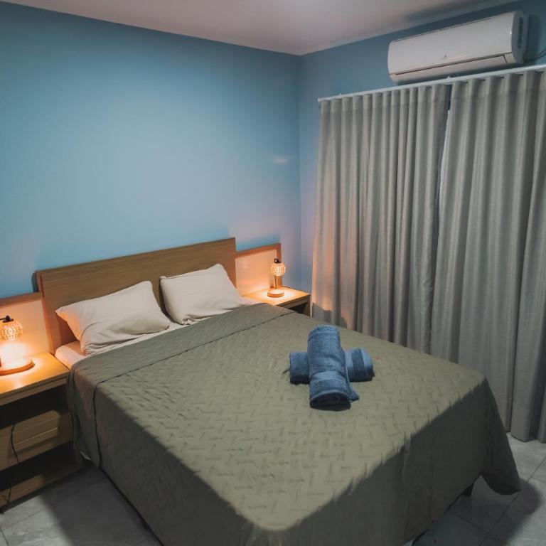 NUEVO Alojamiento con Pileta, Parrilla y Estacionamiento en Puerto Iguazú - Two-Bedroom House - 19