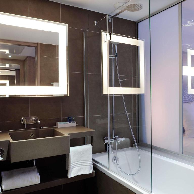 Novotel Avignon Centre - Chambre Double Classique avec Baignoire - 3