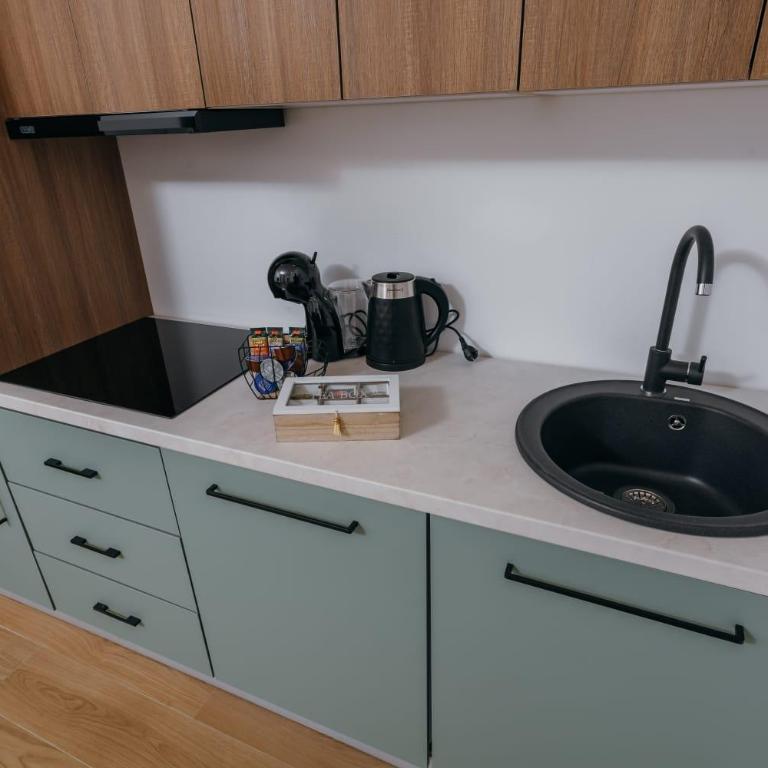 Apartments Seven - 30 Steps from the Beach with Private Parking - Apartman sa Balkonom - 6