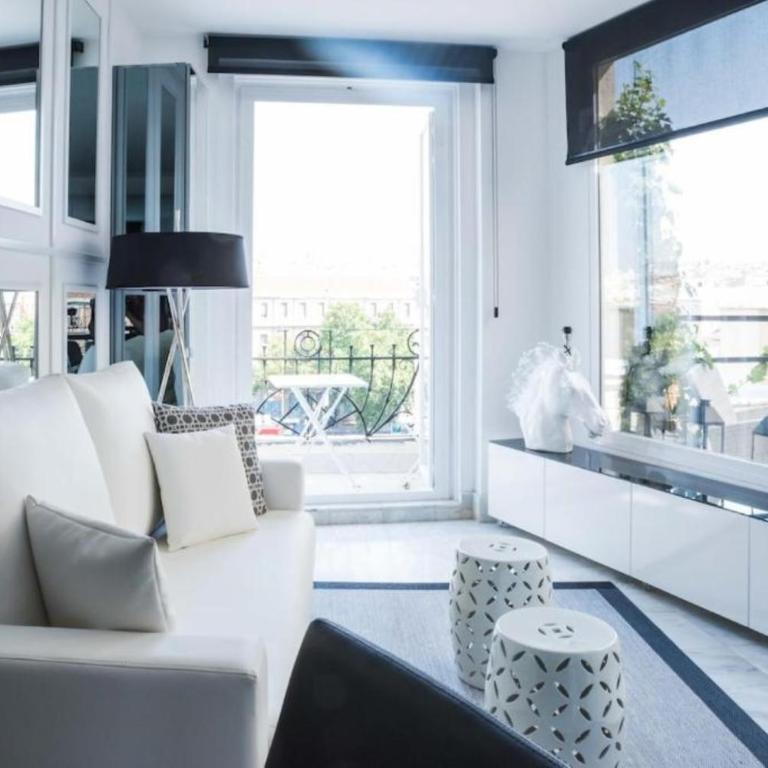 AmazINN Places Embajadores VI - Appartement 2 Chambres avec Terrasse - 3