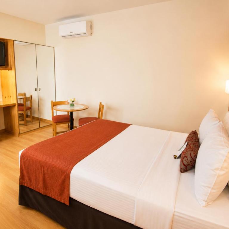 Qorianka Hotel - Queen Room - 4
