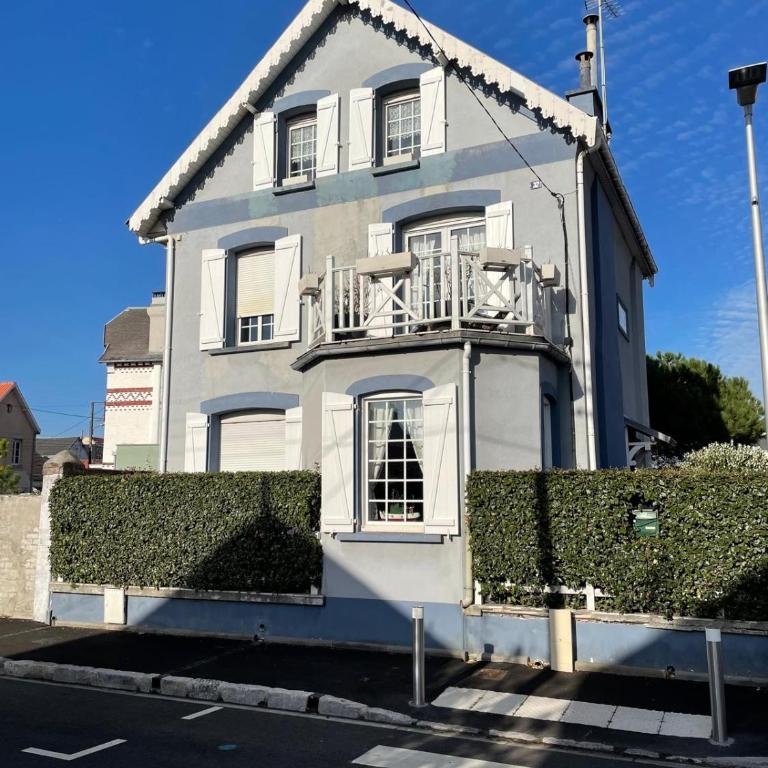 House with garden, terrace, garden, sea 300 m away - Villa 2 Chambres - 1