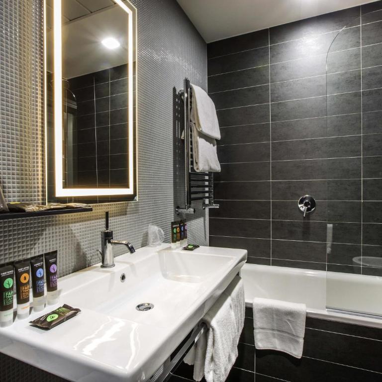 Novotel Roma Eur - Superior Doppelzimmer mit Schlafsofa - 4