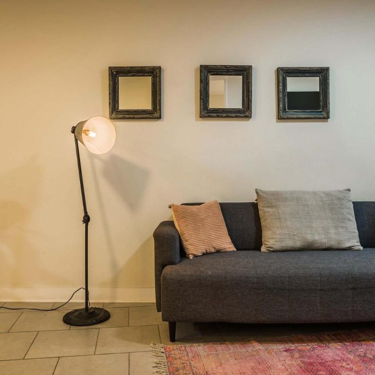 Central 1BR1BA in Santiago Balcony & Nearby Metro - Apartamento - 9