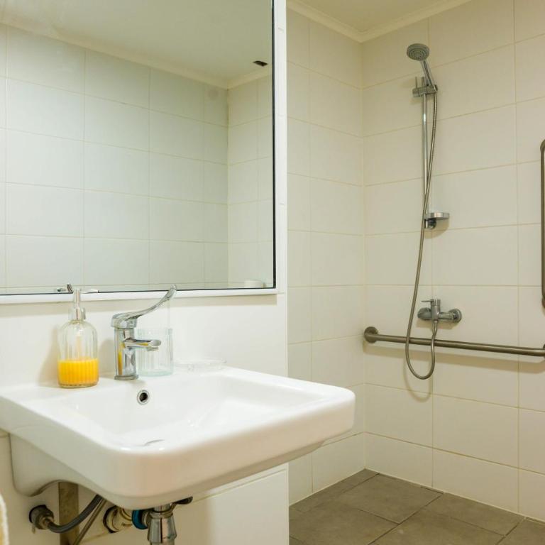 Central 1BR1BA in Santiago Balcony & Nearby Metro - Apartamento - 23