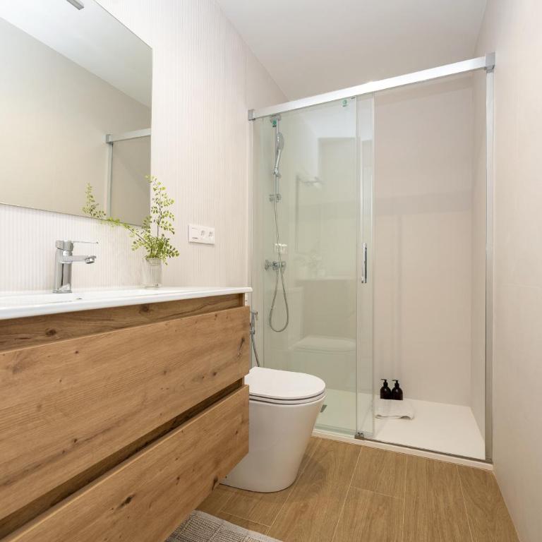 ChezmoiHomes Central Prime Apartment II FREE Parking - Appartement - 10