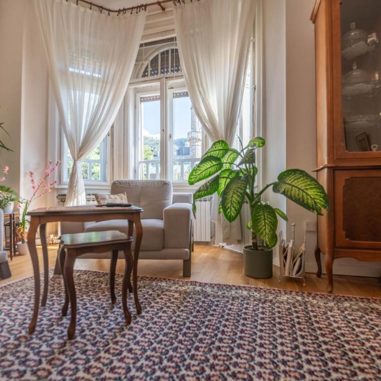 The Best Location 130 m2 salon apartment - Appartement 2 Chambres - 1
