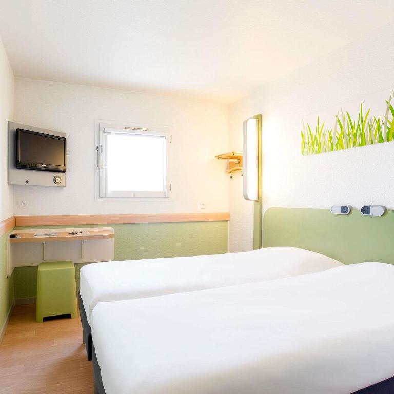ibis Budget Pau Est - Chambre Lits Jumeaux - 3