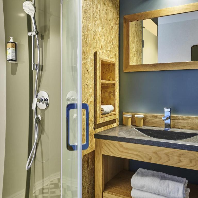 Greet Hotel Paris porte de la Chapelle - Aréna - Chambre Pop avec Lit Double - 4