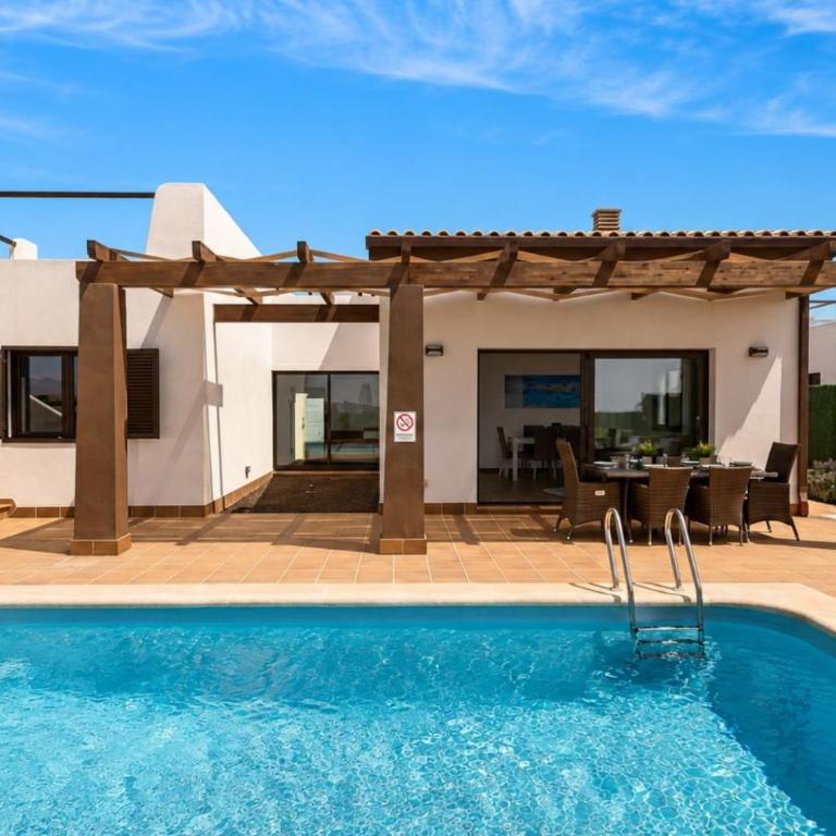 GuestReady - Luxury Villa with Private Pool - Villa - 33