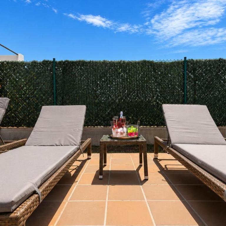 GuestReady - Luxury Villa with Private Pool - Villa - 36