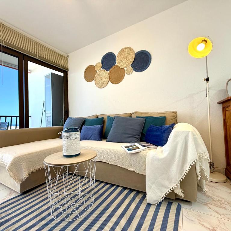 SUNSHINE OCEAN APARTMENT ACHACAY, Los Cristianos, Tenerife - Apartamento de 2 dormitorios - 70