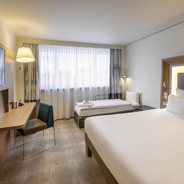 Novotel München City Arnulfpark - Superior Zimmer mit 1 Doppelbett und Sofa - 4
