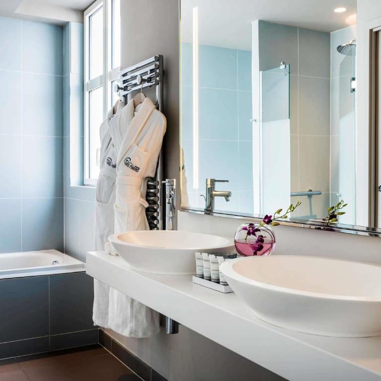 Cures Marines Hotel Thalasso & Spa Trouville - MGallery Collection - Suite en Duplex/de Plain-Pied avec 1 Lit King-Size ou 2 Lits Simples et Canapé-Lit - 1