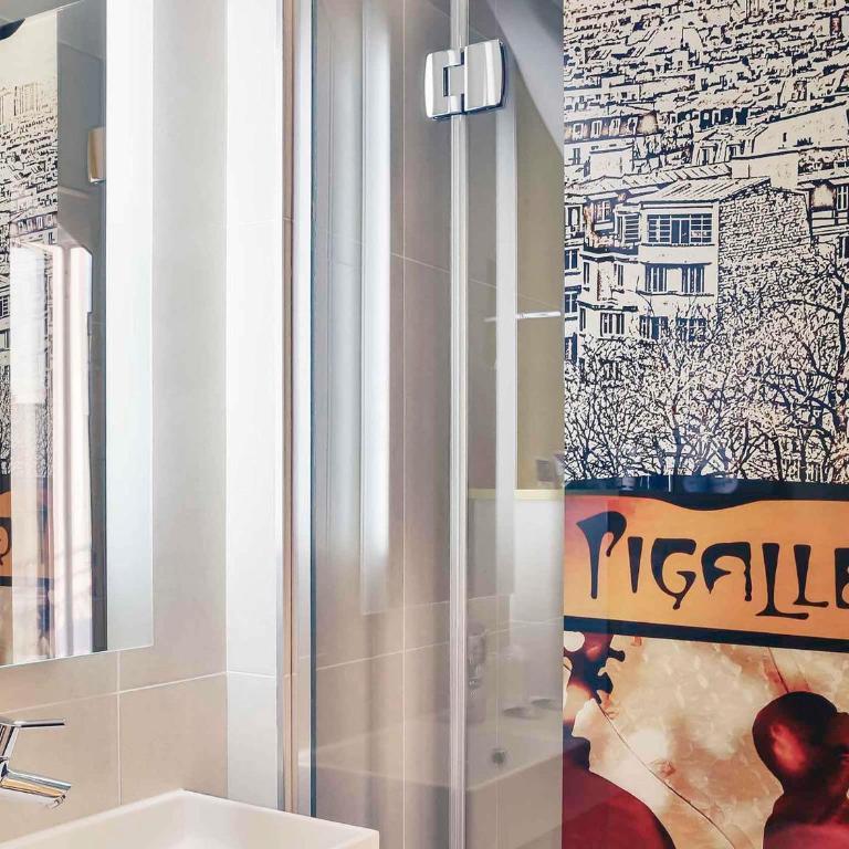 Mercure Paris Pigalle Sacre Coeur - 2 Chambres Adjacentes - 3