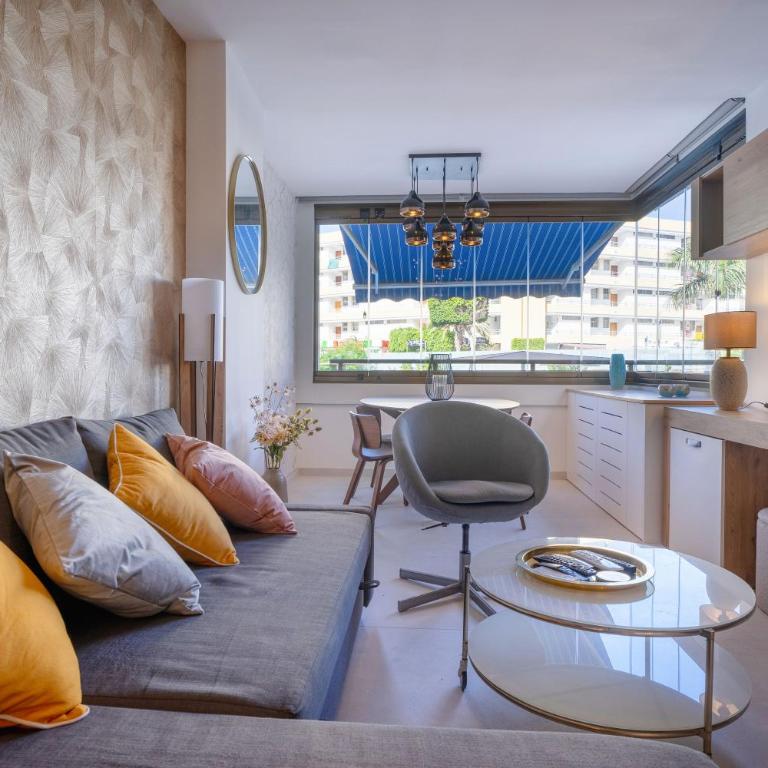 Iguazu Poolview near Yumbo - One-Bedroom Apartment - 23
