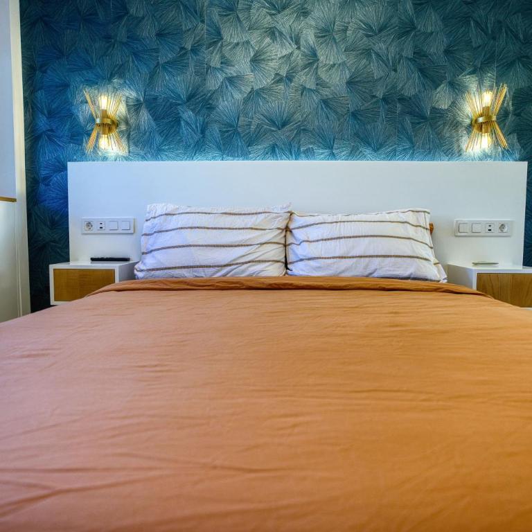 Iguazu Poolview near Yumbo - One-Bedroom Apartment - 8