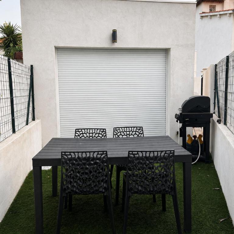Maison en plein cœur de saint Barnabé - Haus mit 1 Schlafzimmer - 11
