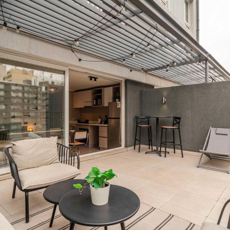 HOM I Wifi SmartTv GranTerraza Parking Piscina AA - Apartamento - 3