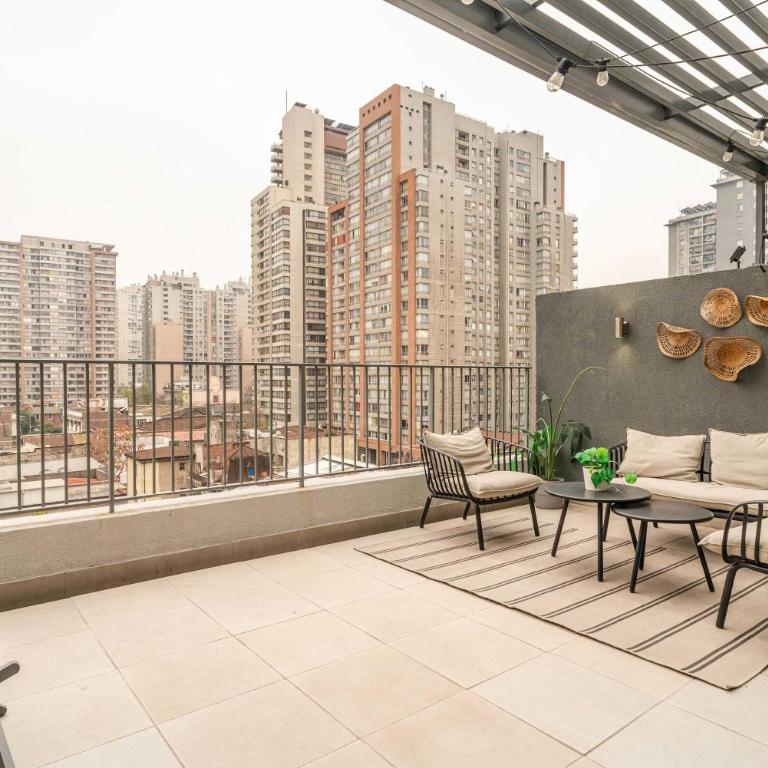 HOM I Wifi SmartTv GranTerraza Parking Piscina AA - Apartamento - 8