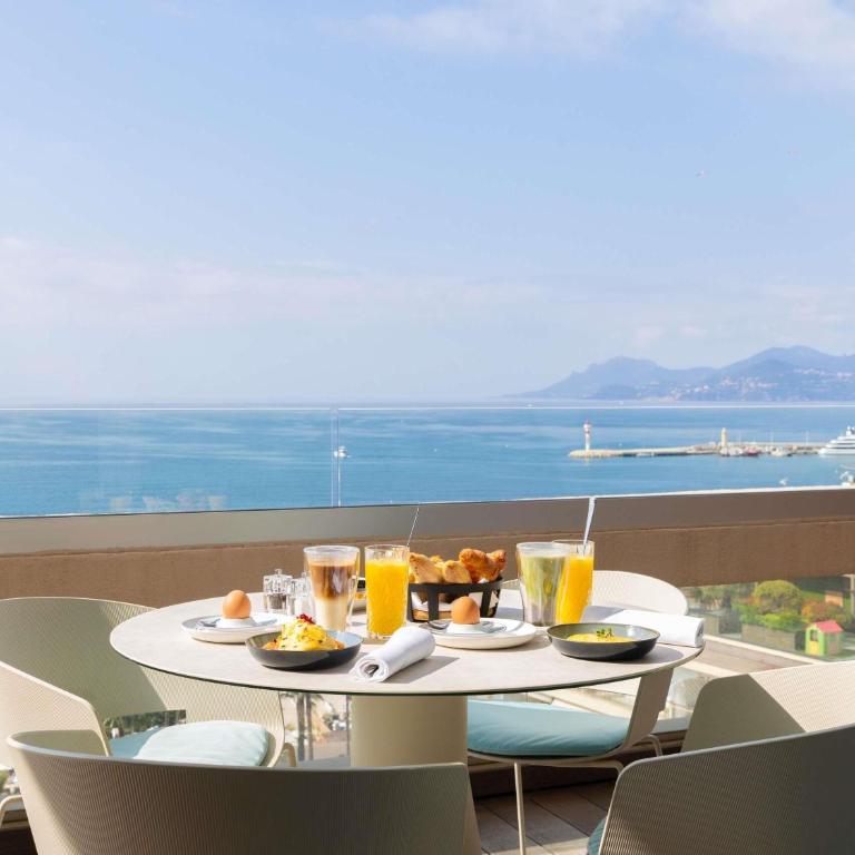 Mondrian Cannes - Suite Signature - Terrasse - Vue Mer - 9
