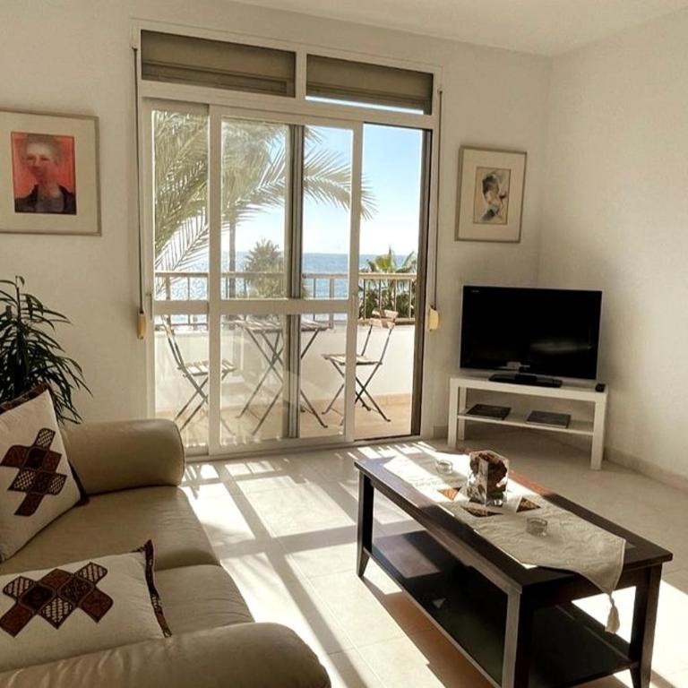 Apartamento frente a la playa Piso 3 - Apartamento - 2