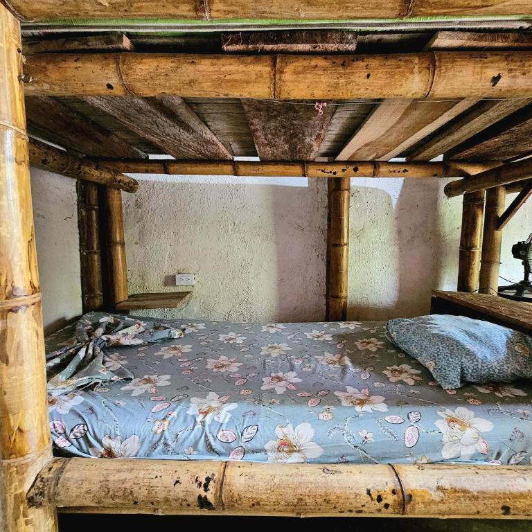 BUENA ONDA HOSTAL Palomino - Bed in 8-Bed Mixed Dormitory Room - 4