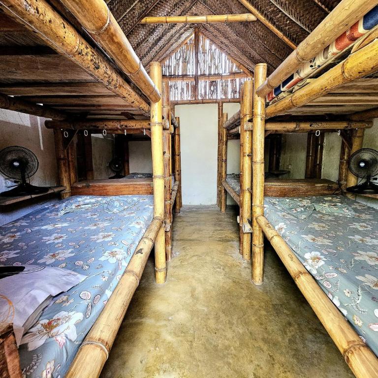 BUENA ONDA HOSTAL Palomino - Bed in 8-Bed Mixed Dormitory Room - 11