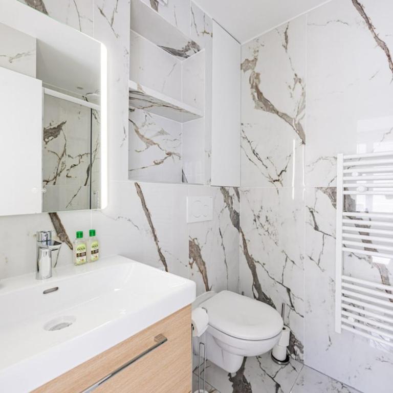 New Renovated Studio Invalides EiffelTower Paris 7 - Studio avec Canapé-Lit - 7