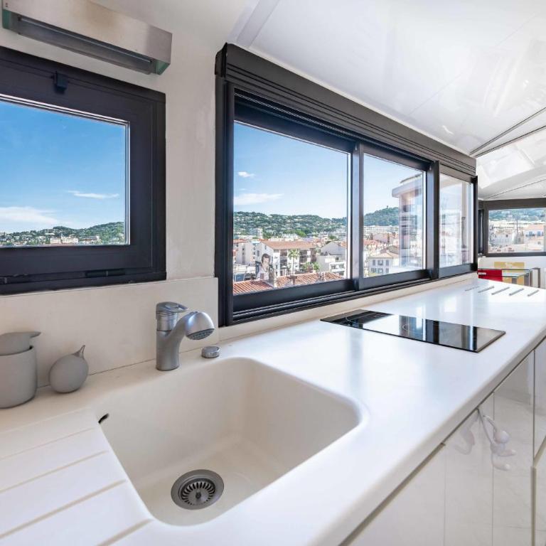 Wonderful studio heart of Cannes!! - Studio - 9