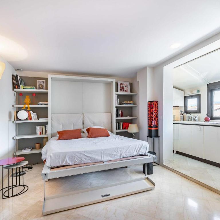 Wonderful studio heart of Cannes!! - Studio - 11