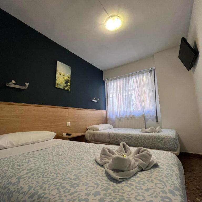 Hostal Milmarcos - Habitación Doble - 2 camas - 9