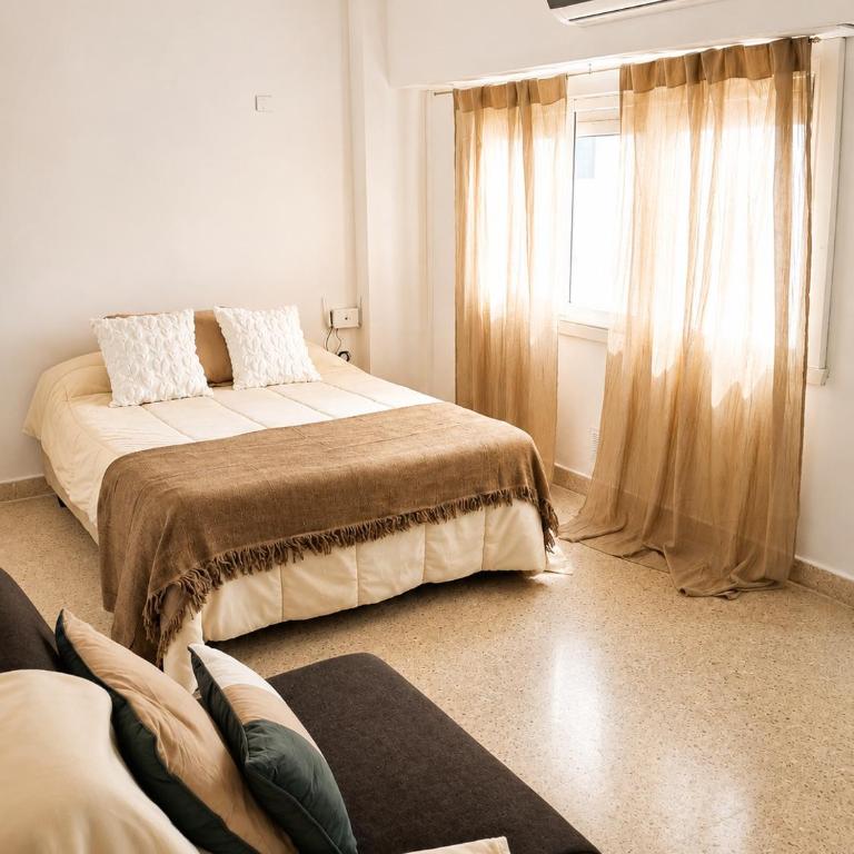 Monoambiente en Mar del Plata a metros de Plaza Colón - One-Bedroom Apartment - 2