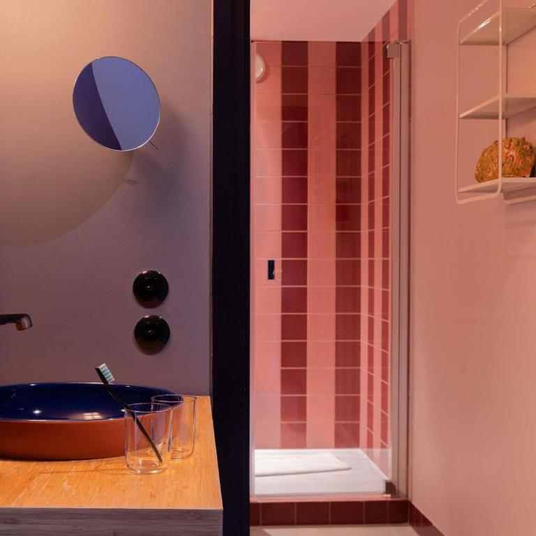 25hours Hotel Terminus Nord - Grande Chambre - Vue sur Paris - 4