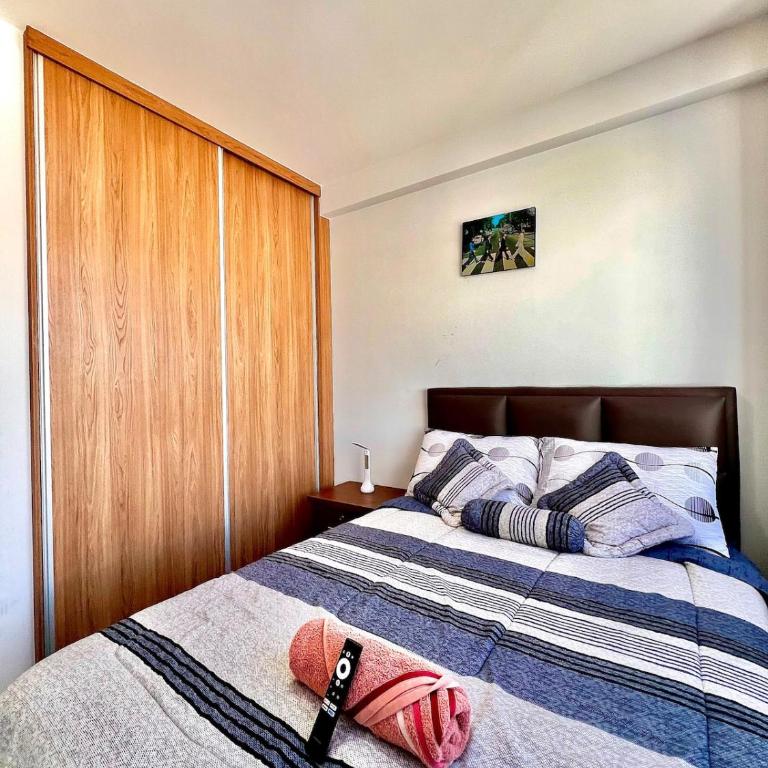 Departamento moderno con hermosa vista a Cochabamba - Three-Bedroom Apartment - 20